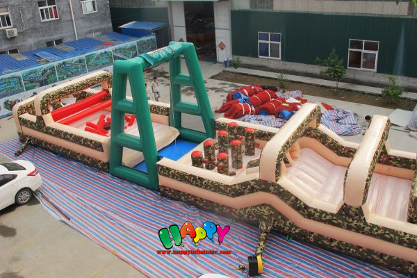 Happy-OBSTACLE COURSE5